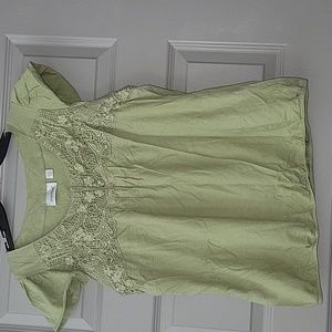 Green cap sleeve blouse